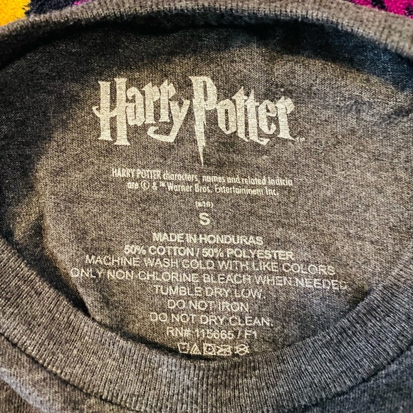 Warner Bros. Harry Potter Gray Hogwarts Houses T-Shirt - Picture 4 of 4